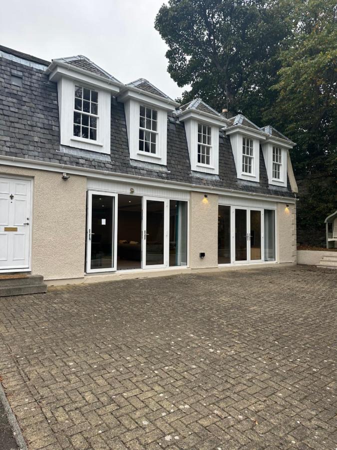 Cameron Coach House Modern Property In Murrayfield Edinburg Exteriör bild