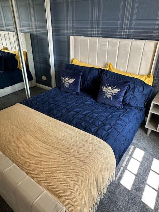 Cameron Coach House Modern Property In Murrayfield Edinburg Exteriör bild